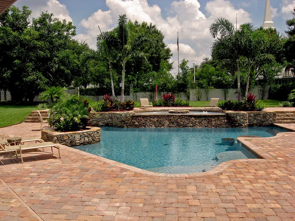 patios-pavers-pool-decks-18
